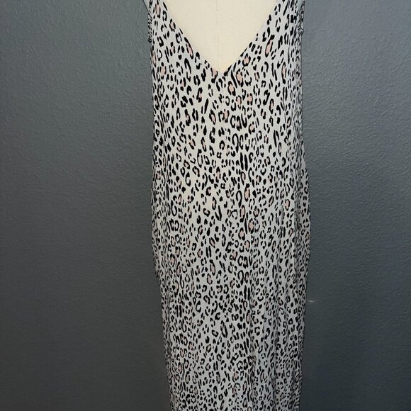 LULUS Leopard Print Maxi Slip Dress Spaghetti Straps- Pockets- V-Necks - M - Picture 8 of 14